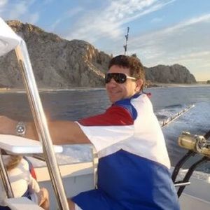 Meet your Posher, Robert